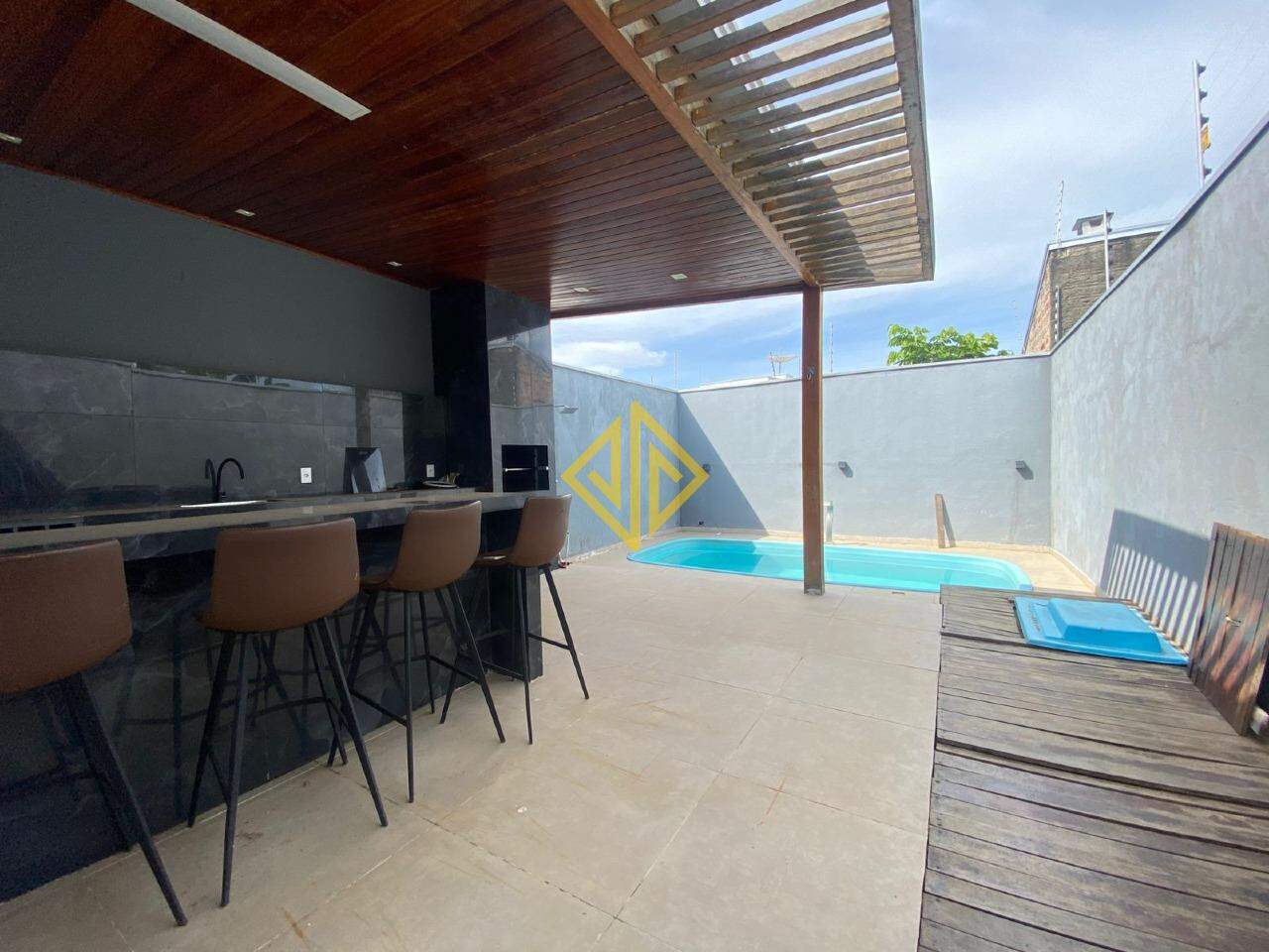 Casa para alugar com 2 quartos, 69m² - Foto 9