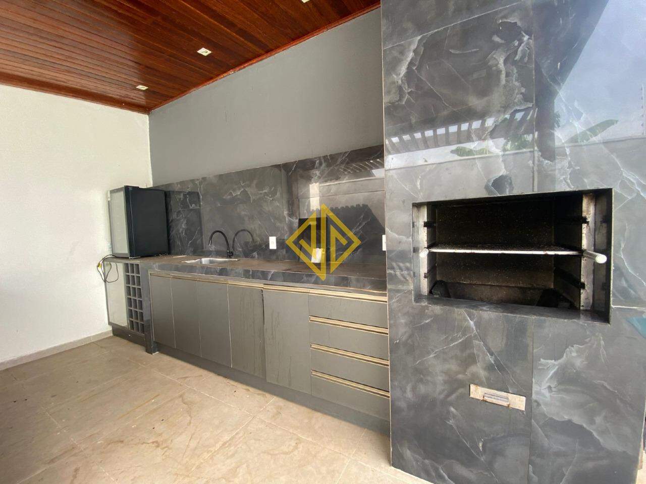 Casa para alugar com 2 quartos, 69m² - Foto 10