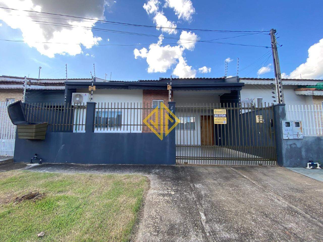 Casa para alugar com 2 quartos, 59m² - Foto 1