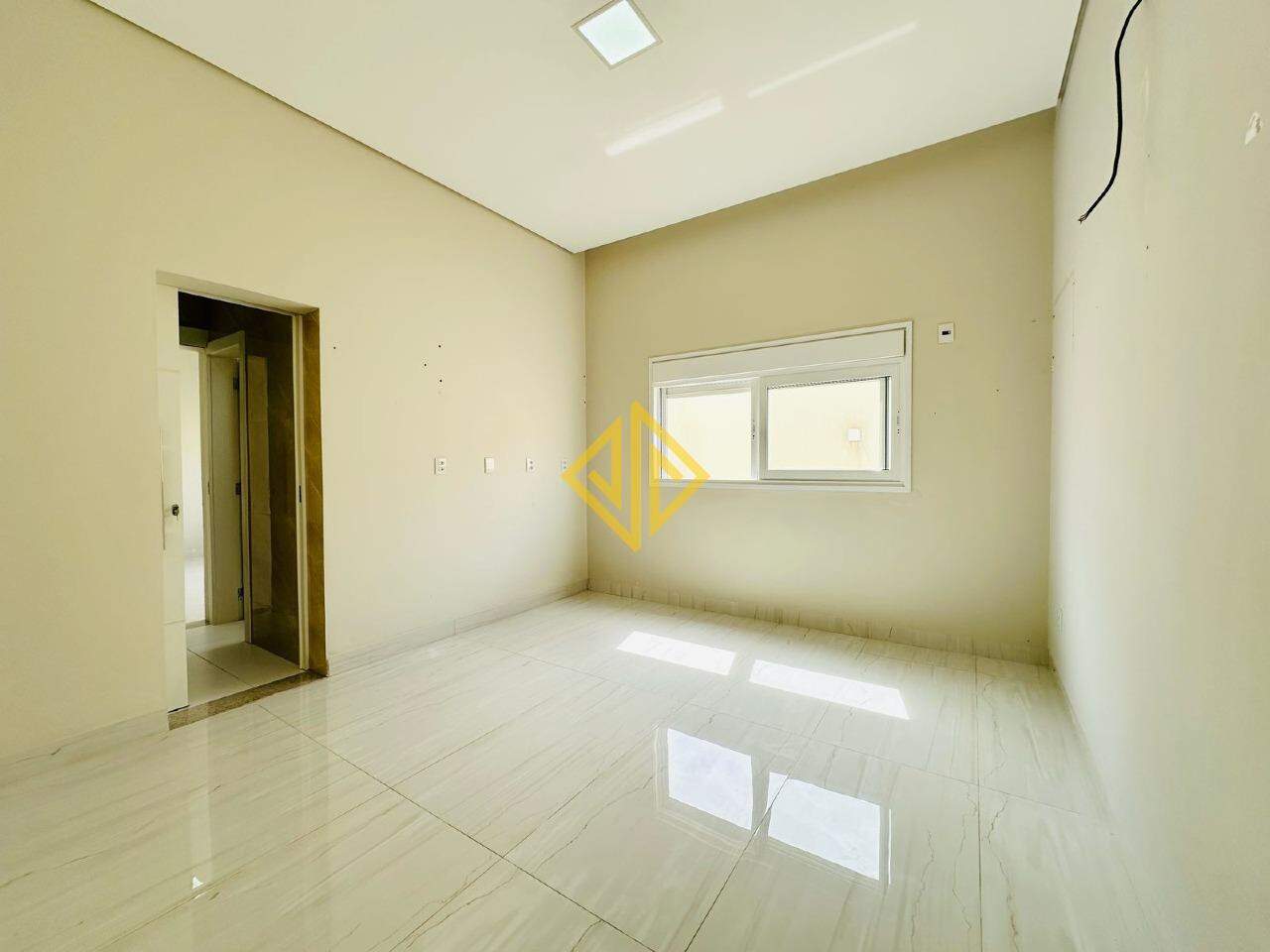 Casa para alugar com 3 quartos, 247m² - Foto 9