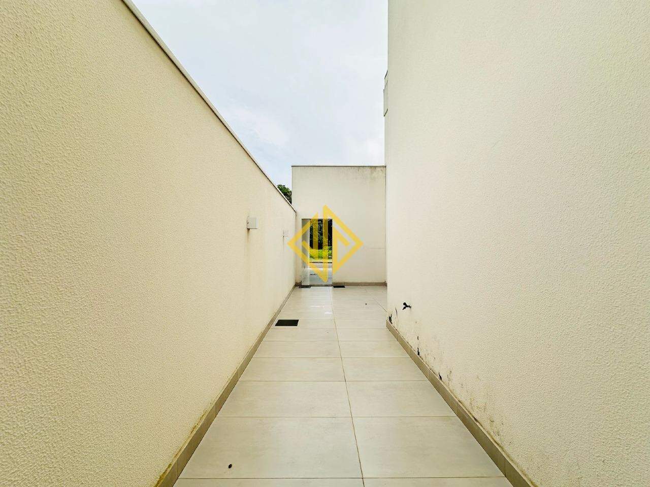Casa para alugar com 3 quartos, 247m² - Foto 16