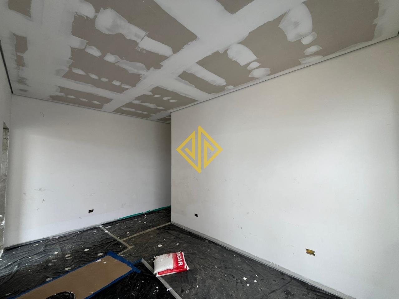 Casa à venda no Jardim Rio de Janeiro: 