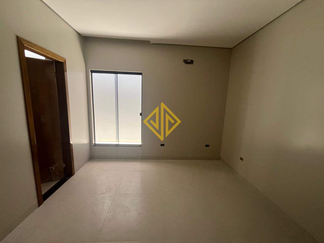 Casa à venda no Jardim Rio de Janeiro: 