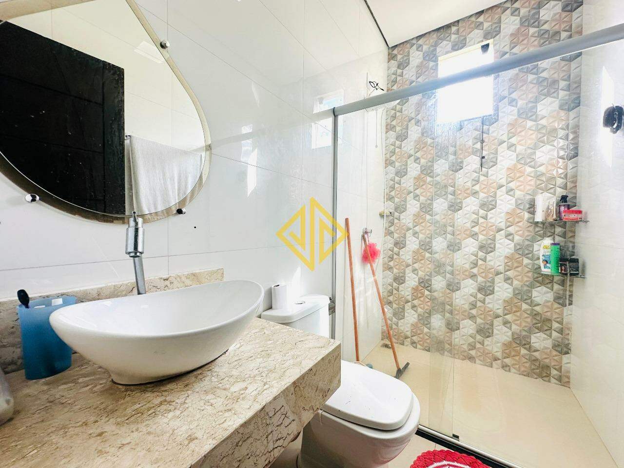 Casa à venda com 2 quartos, 170m² - Foto 13