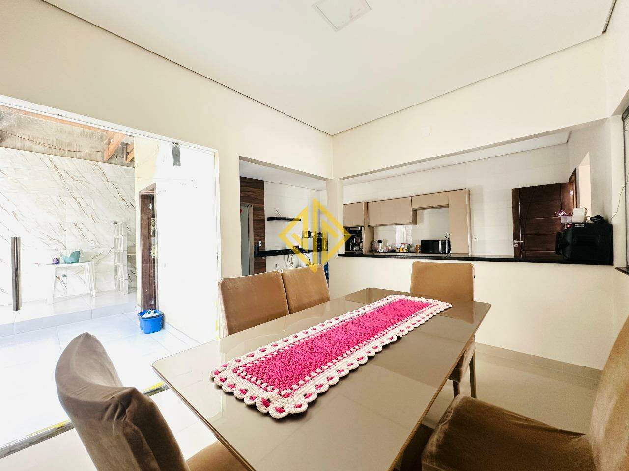 Casa à venda com 2 quartos, 170m² - Foto 20