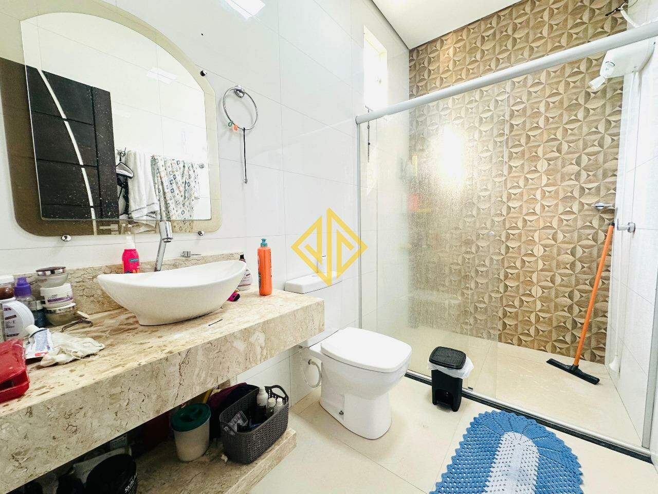 Casa à venda com 2 quartos, 170m² - Foto 11
