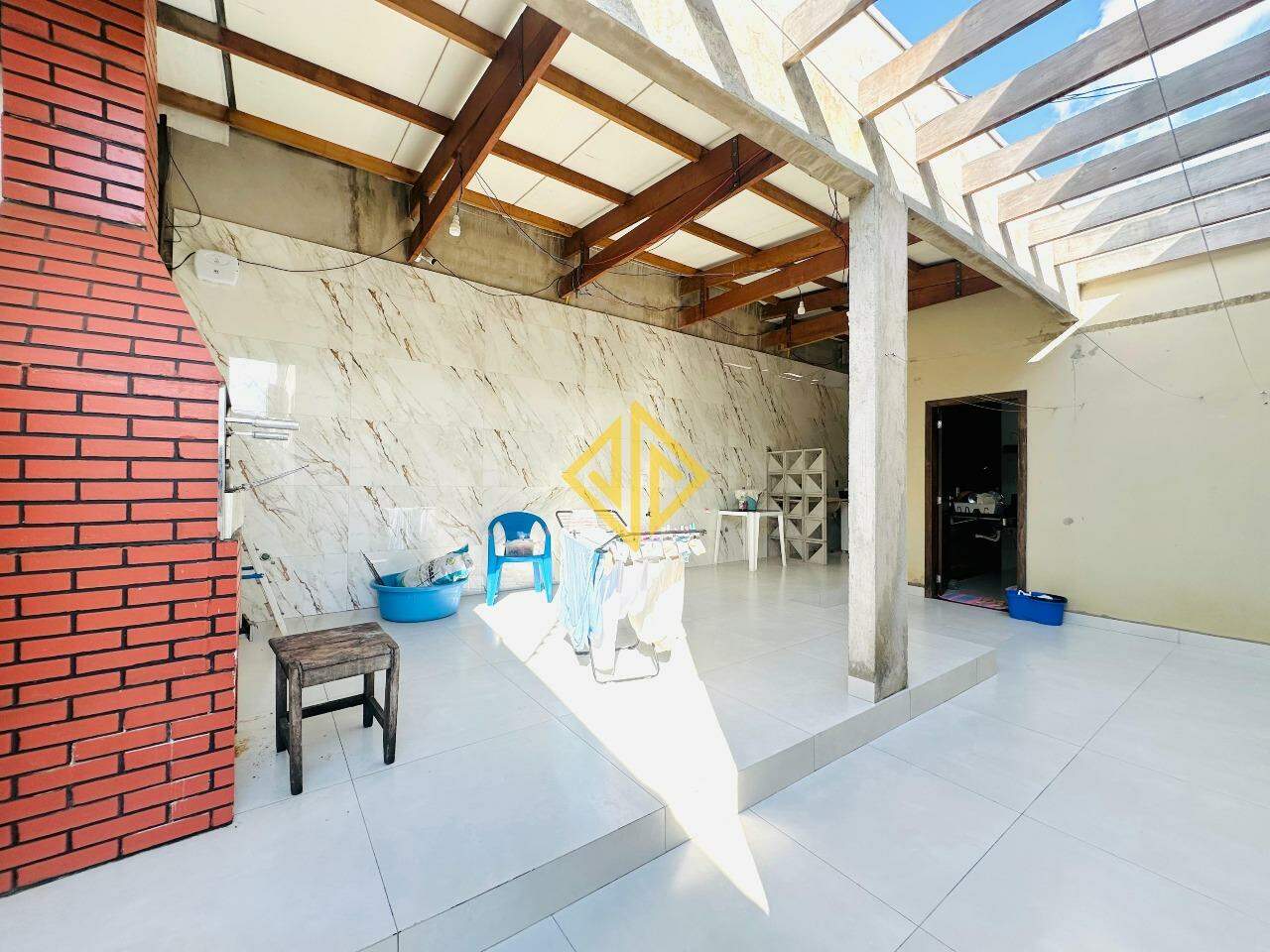 Casa à venda com 2 quartos, 170m² - Foto 26