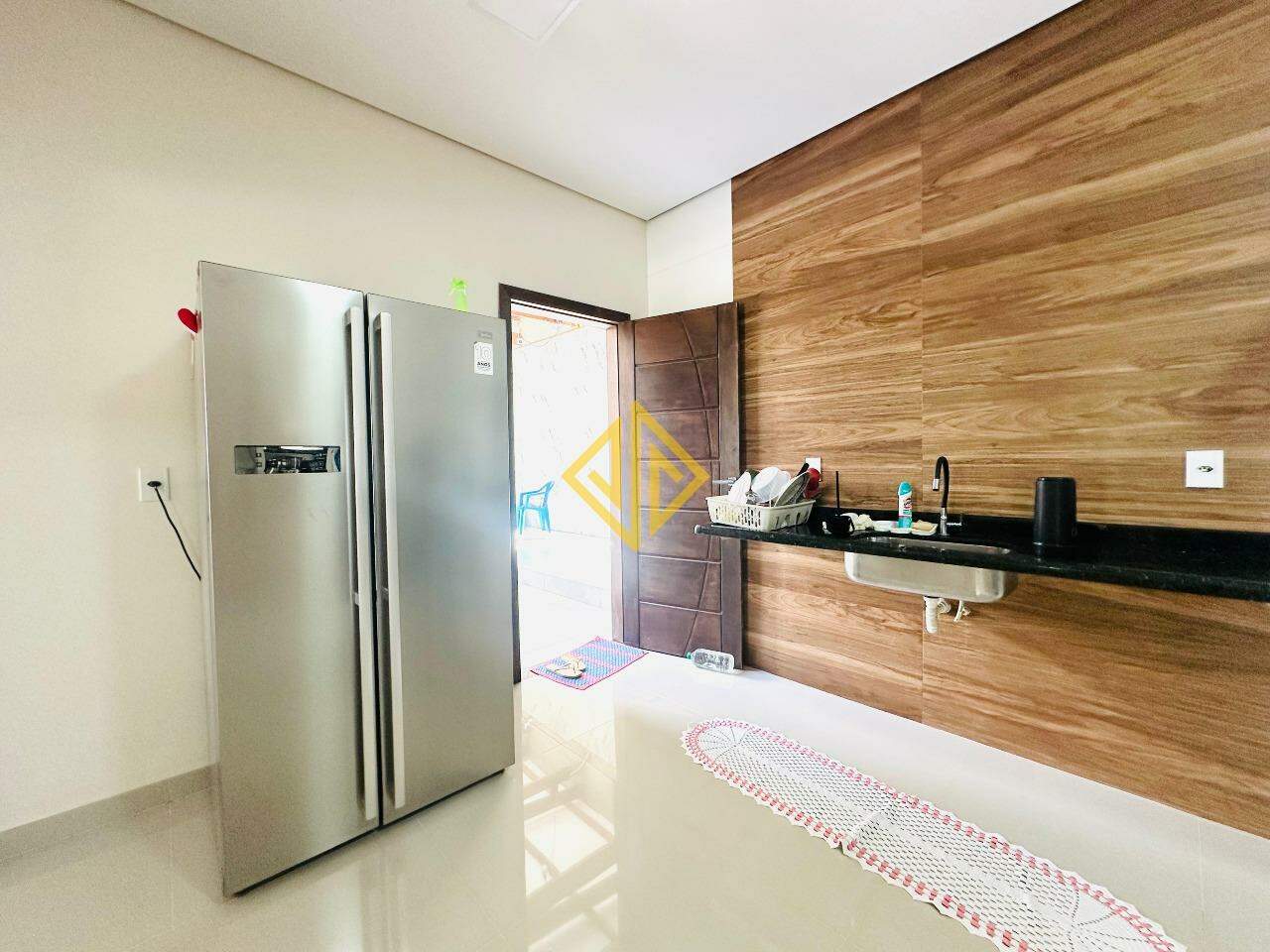 Casa à venda com 2 quartos, 170m² - Foto 27