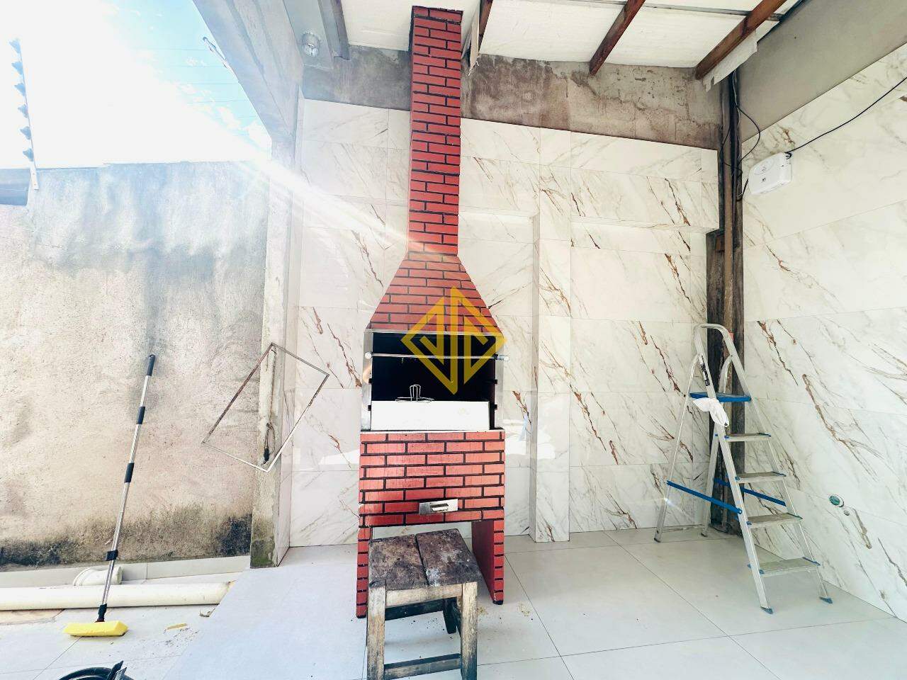Casa à venda com 2 quartos, 170m² - Foto 16