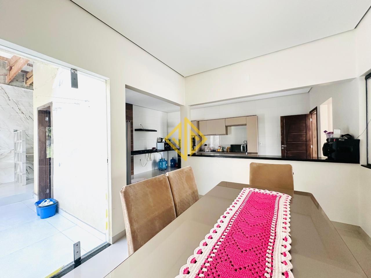 Casa à venda com 2 quartos, 170m² - Foto 21