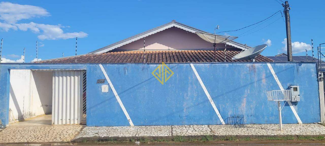 Casa, 2 quartos, 160 m² - Foto 1