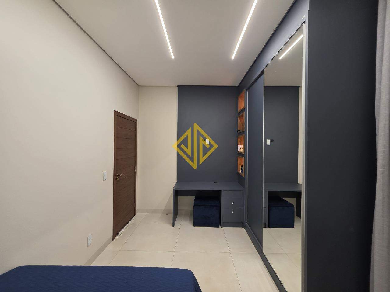 Casa, 3 quartos, 200 m² - Foto 11