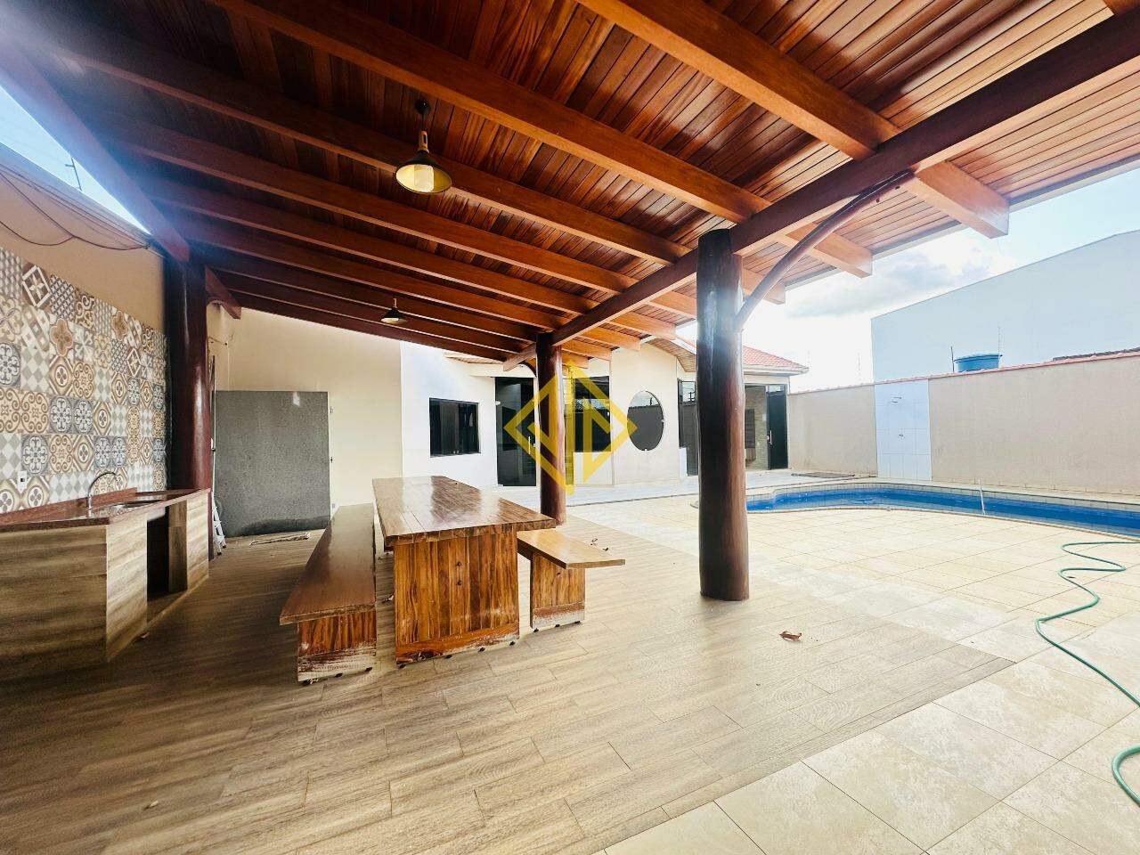 Casa, 4 quartos, 398 m² - Foto 25