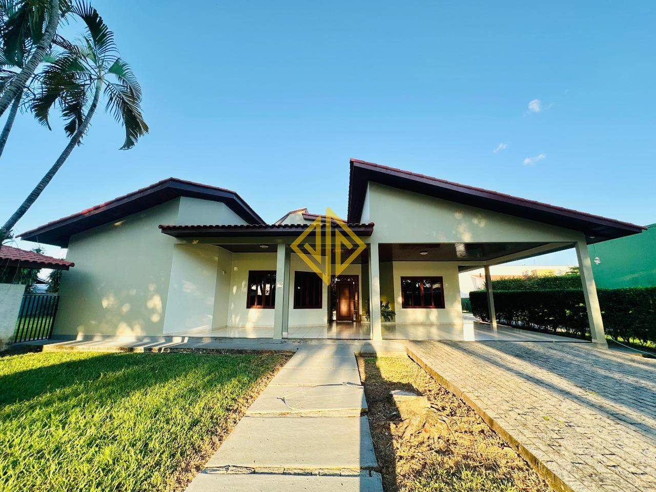 Casa à venda no Park Tropical: