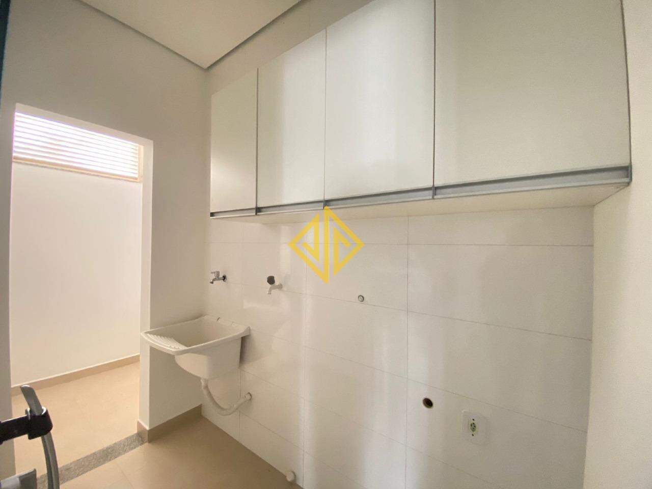 Apartamento para aluguel no Setor 03: 