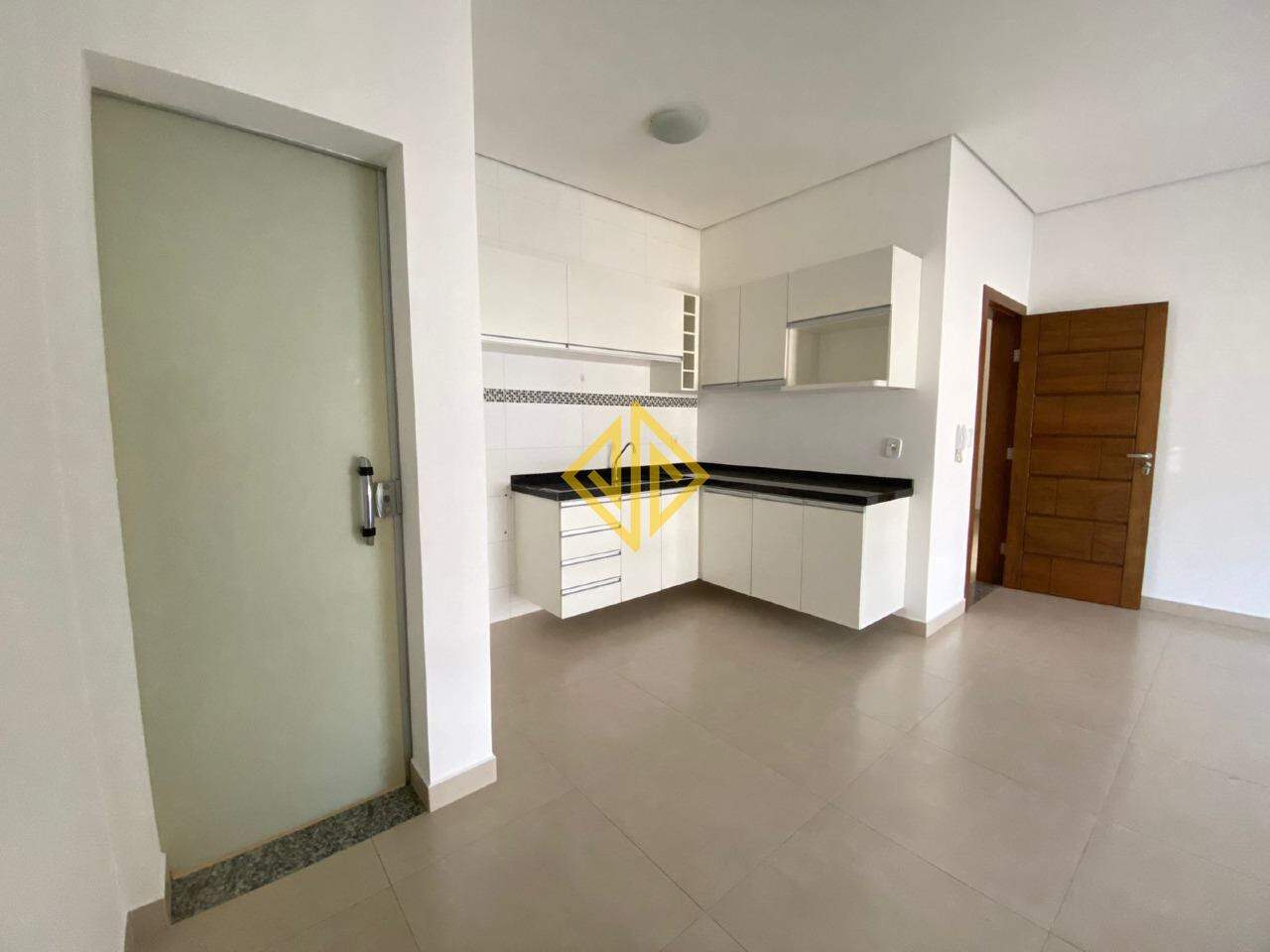 Apartamento para aluguel no Setor 03: 