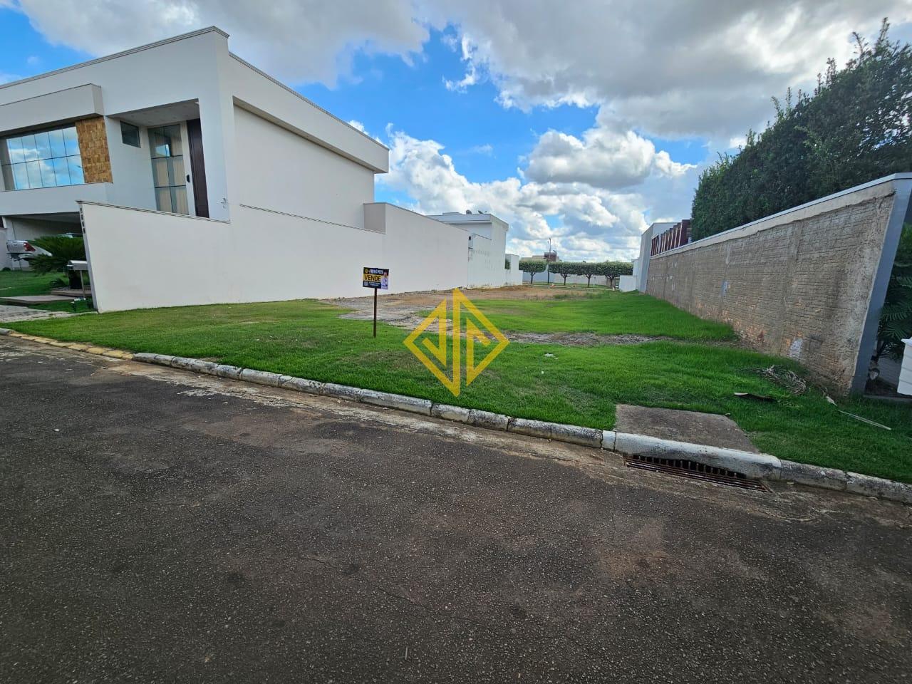 Terreno à venda no Condomínio Duque De Caxias: 
