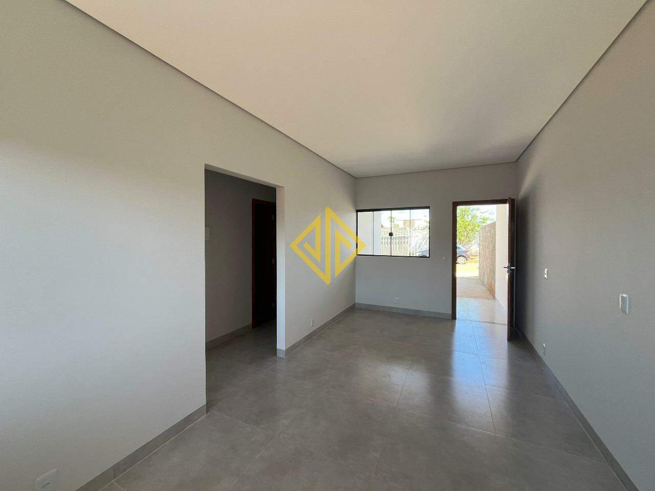 Casa à venda com 2 quartos, 54m² - Foto 3
