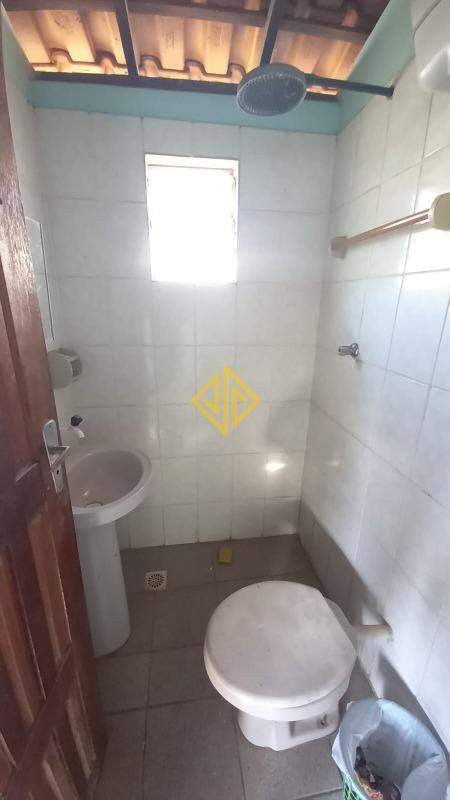 Casa à venda com 4 quartos, 300m² - Foto 8