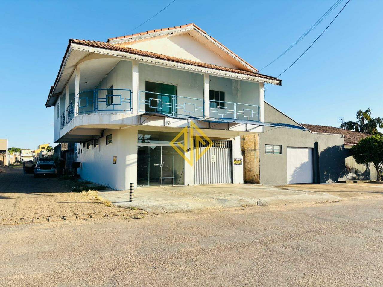 Sobrado à venda com 4 quartos, 250m² - Foto 2
