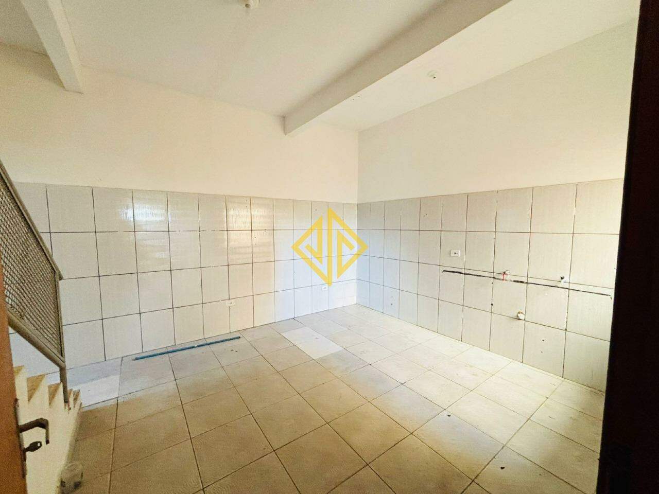 Sobrado à venda com 4 quartos, 250m² - Foto 5