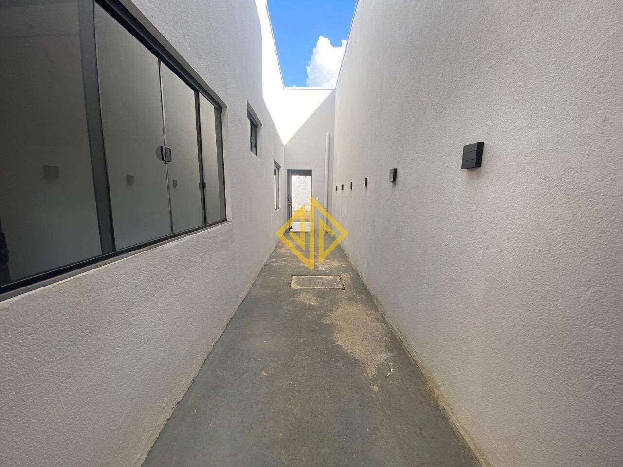 Casa para alugar com 2 quartos, 90m² - Foto 10