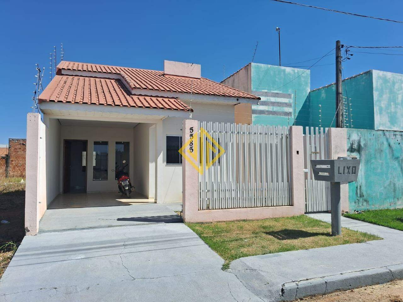 Casa para alugar com 2 quartos, 74m² - Foto 2