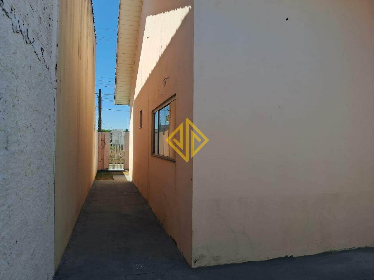 Casa para alugar com 2 quartos, 74m² - Foto 11