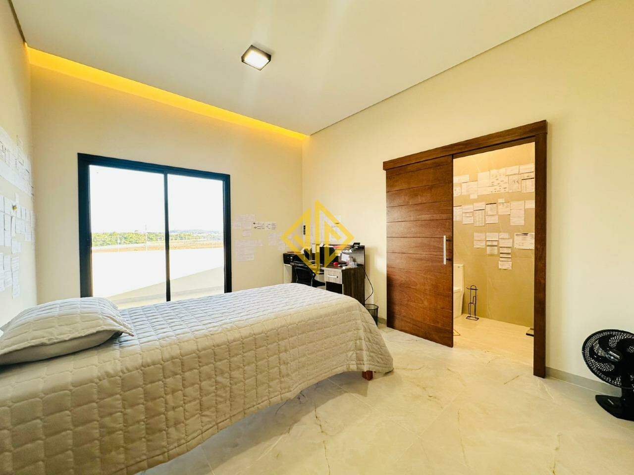 Casa à venda no Condomínio Eldorado: