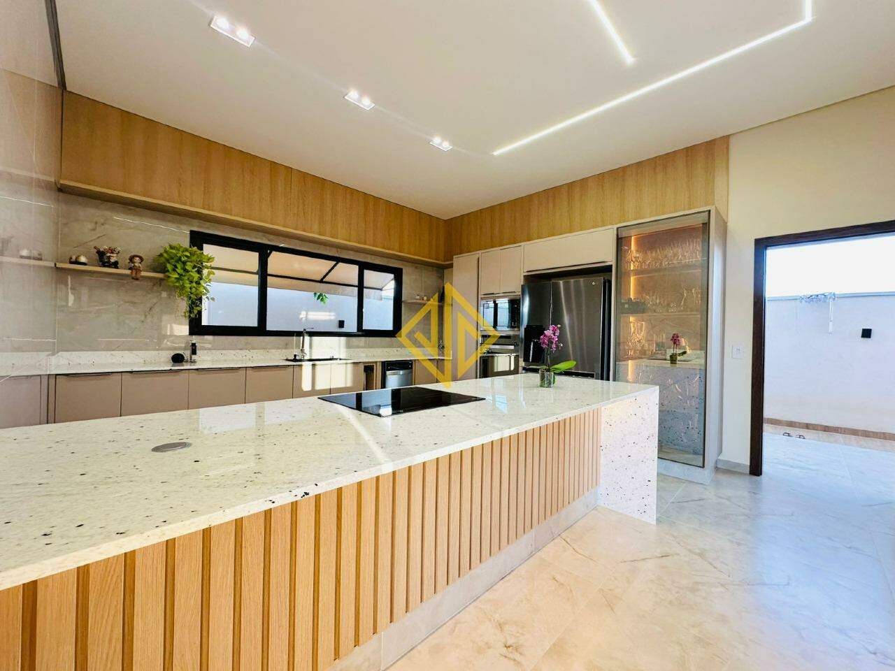 Casa à venda no Condomínio Eldorado: