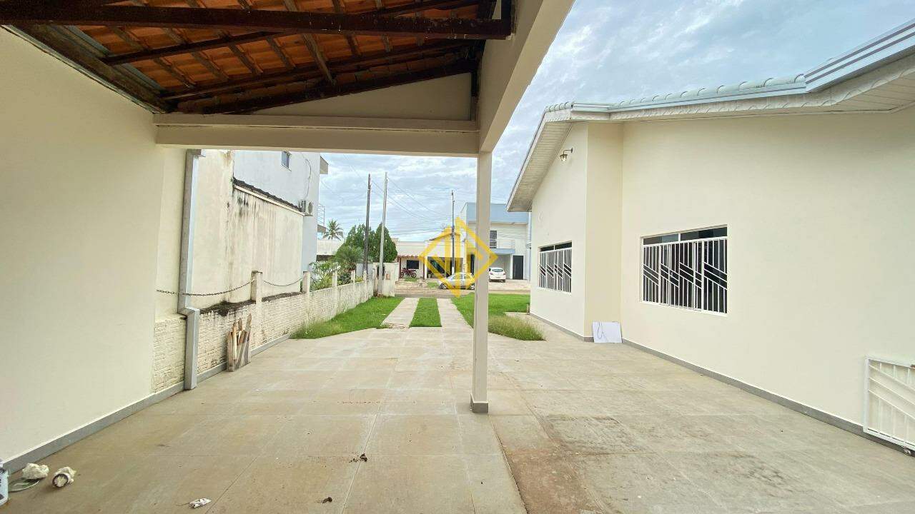 Casa para alugar com 3 quartos, 172m² - Foto 17