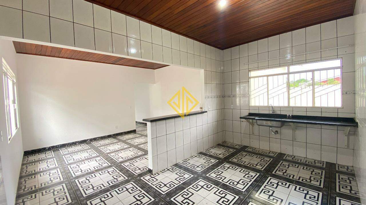 Casa para alugar com 3 quartos, 172m² - Foto 15