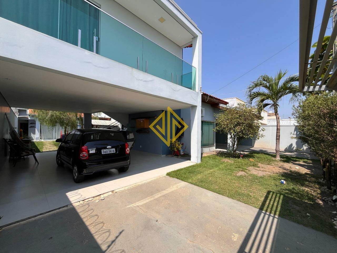 Casa, 4 quartos, 302 m² - Foto 2