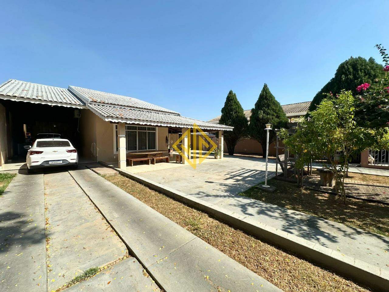 Casa à venda, 334m² - Foto 2