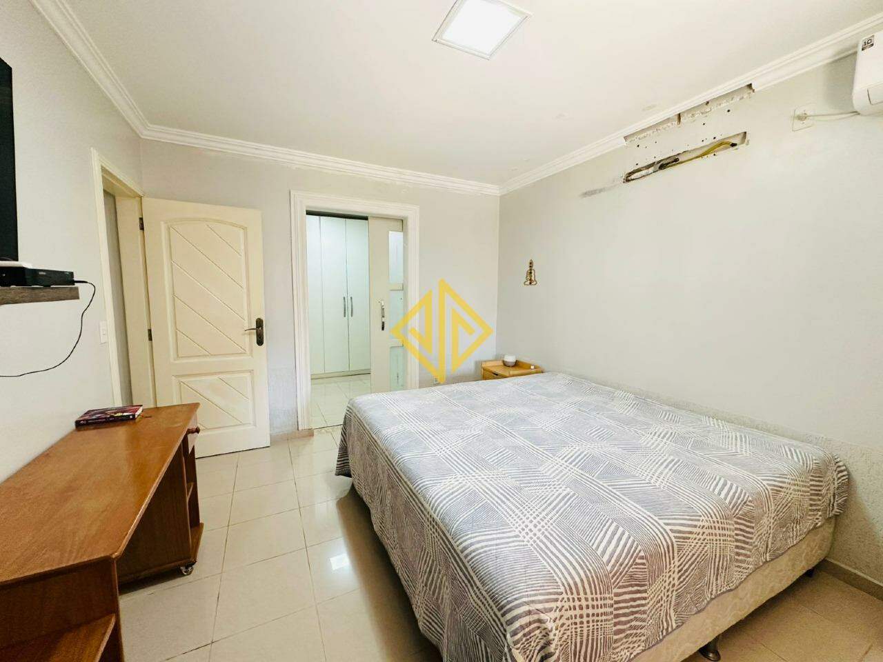 Casa à venda, 334m² - Foto 16