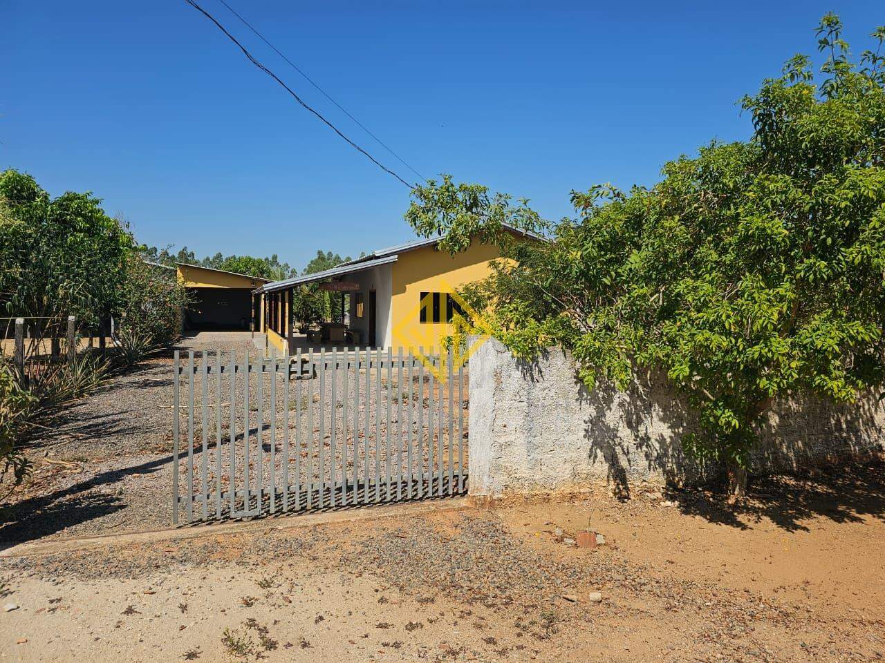 Chácara, 2 quartos, 600 m² - Foto 2