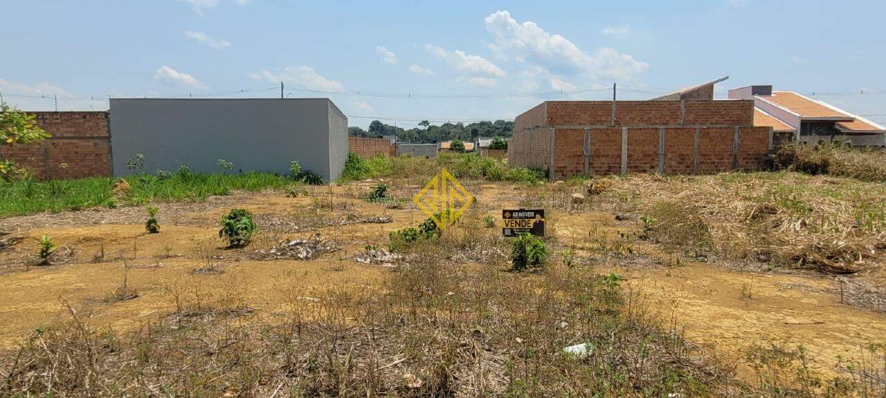 Terreno à venda no Jardim Bella Vista: