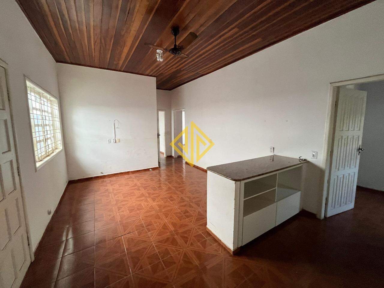 Casa à venda no Setor 01: 