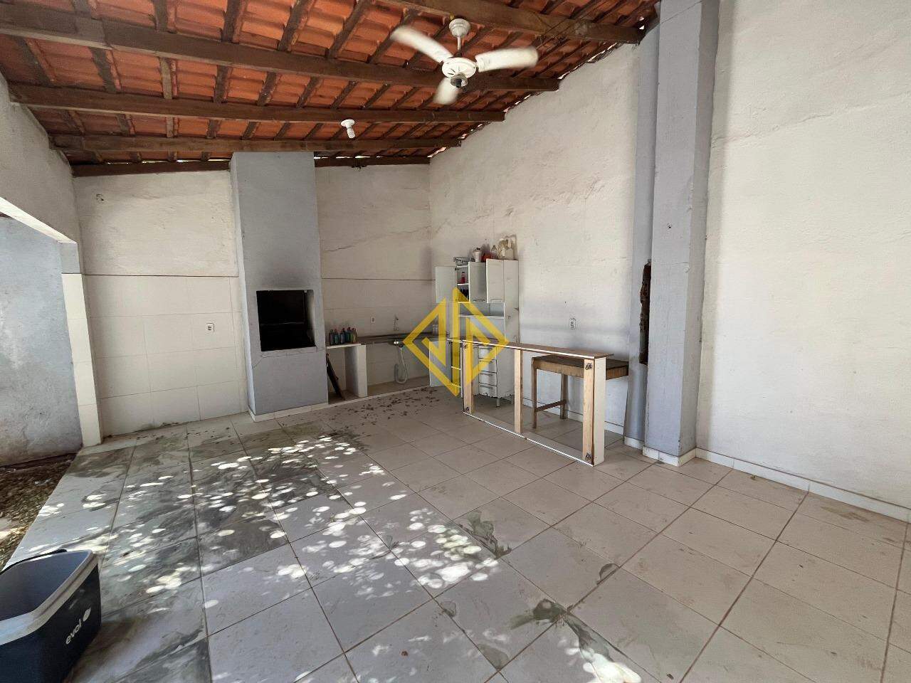 Casa à venda no Setor 01: 