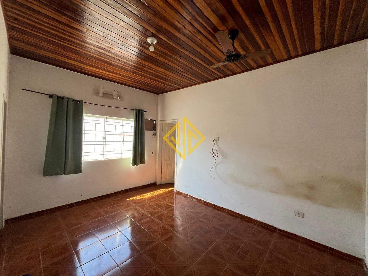 Casa à venda no Setor 01: 
