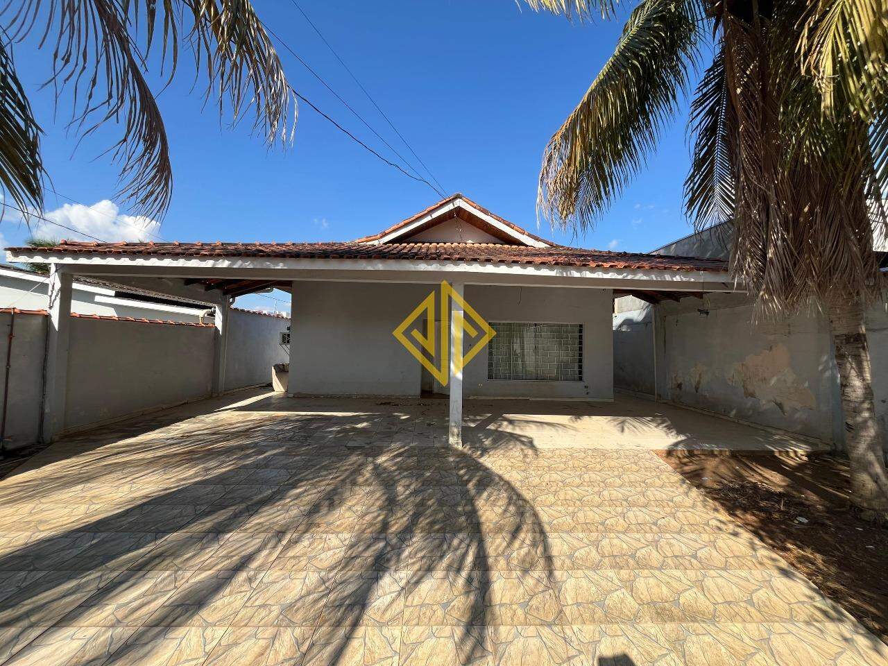 Casa à venda no Setor 01: