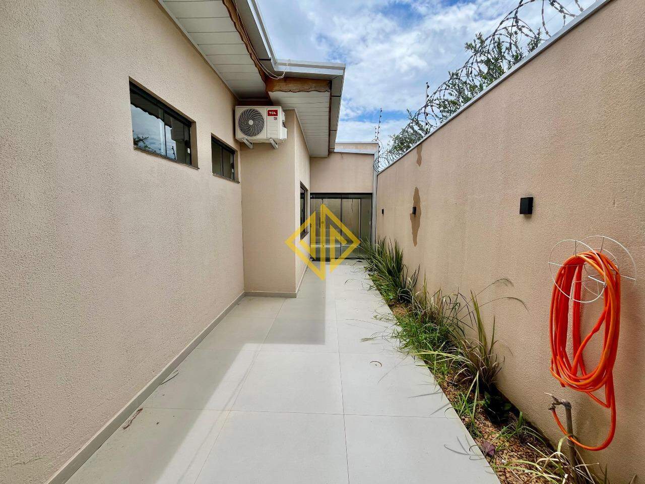 Casa, 1 quarto, 130 m² - Foto 3