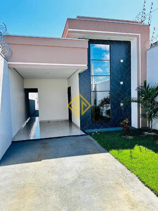 Casa, 2 quartos, 82 m² - Foto 1