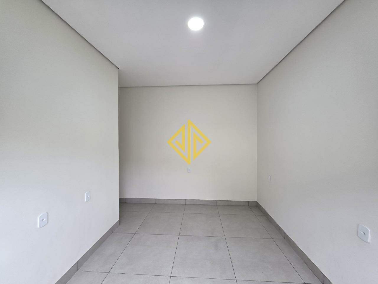Casa à venda no Jardim Vitória: