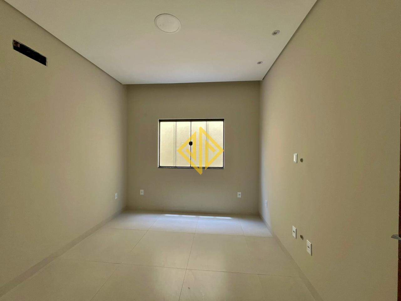 Casa para aluguel no Jardim Jorge Teixeira: 