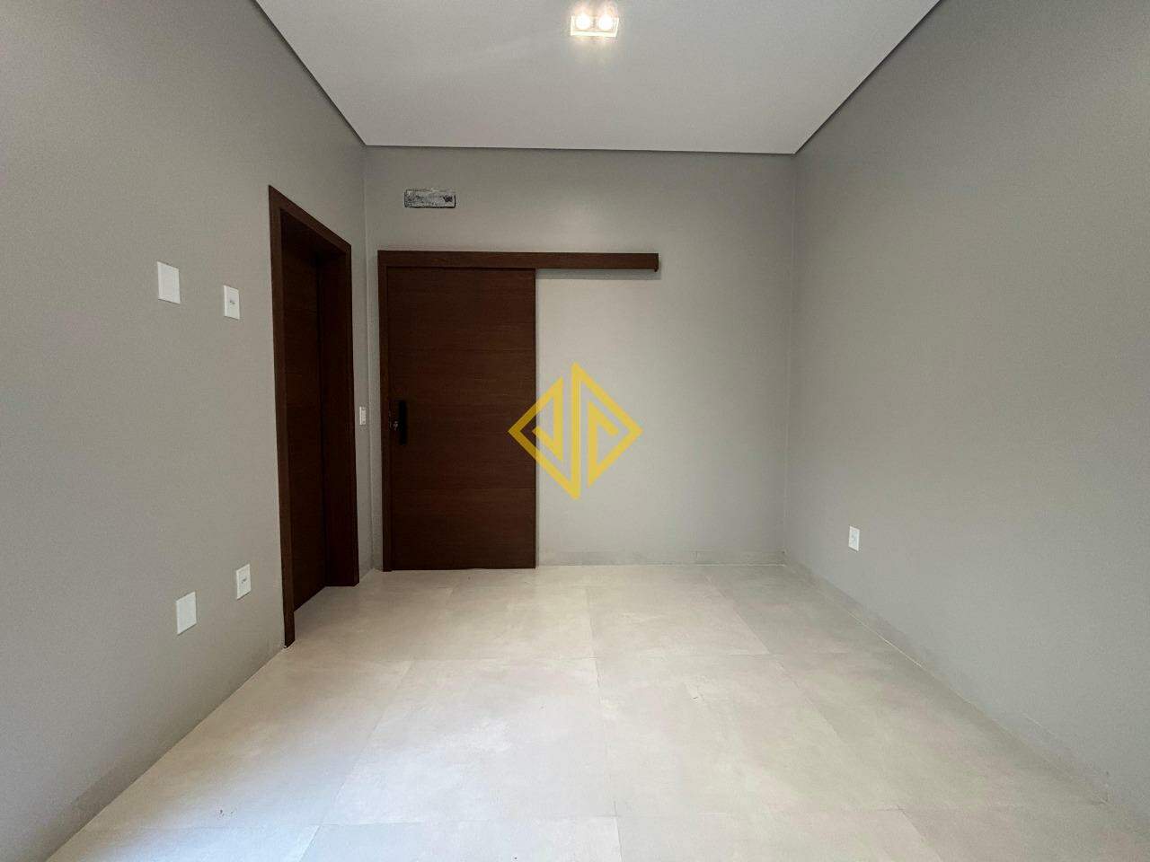Casa à venda no Condomínio São Paulo: