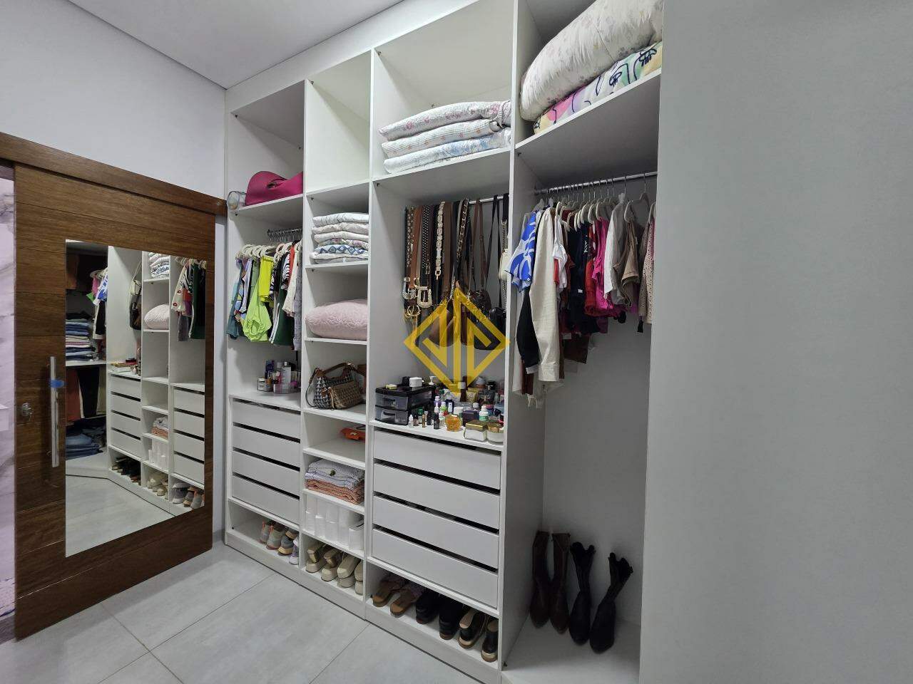 Casa à venda no Condomínio São Paulo: