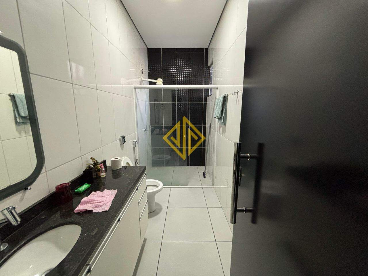 Casa, 3 quartos, 216 m² - Foto 19