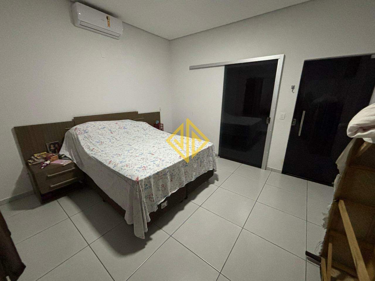 Casa, 3 quartos, 216 m² - Foto 12