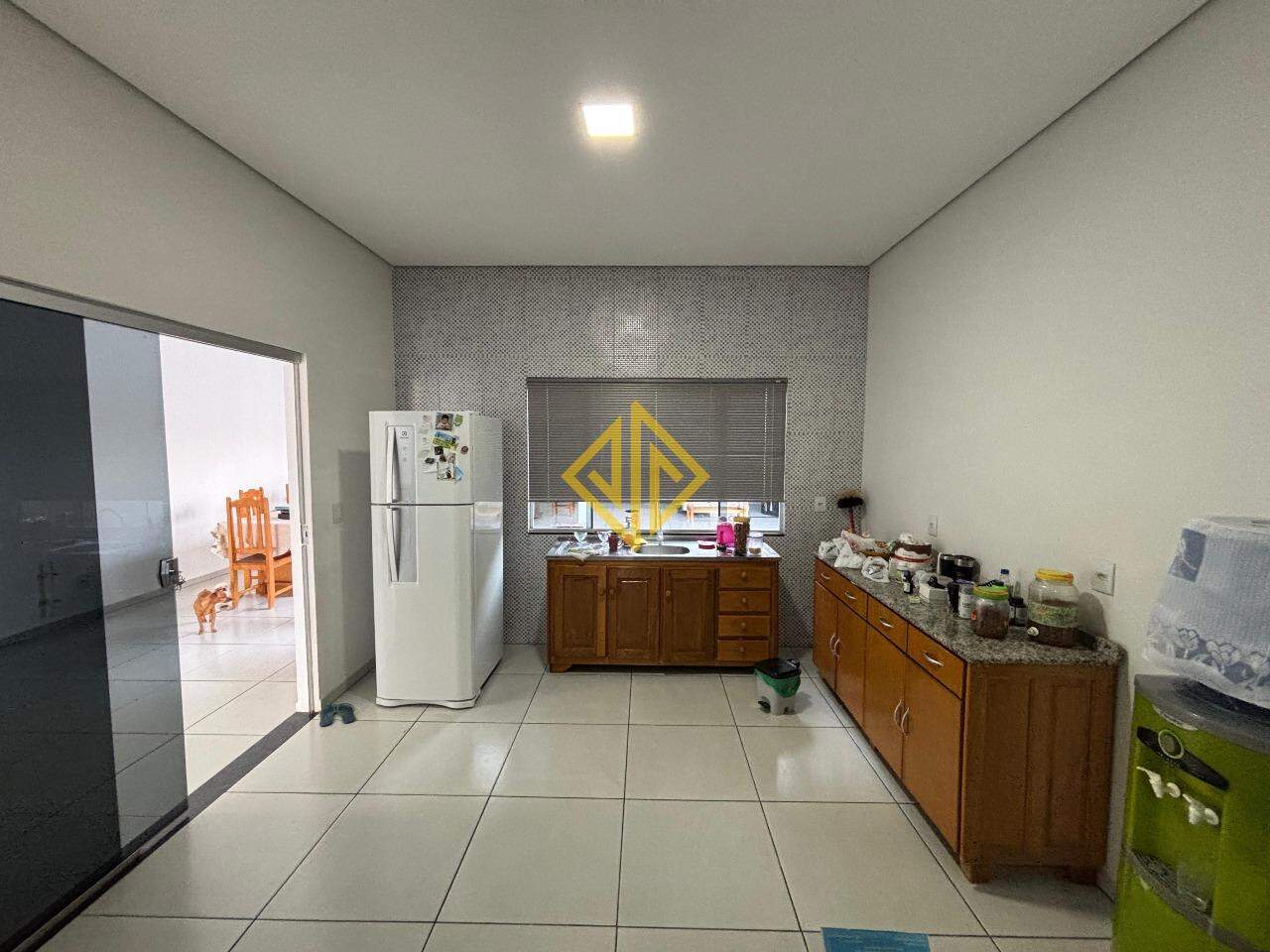 Casa, 3 quartos, 216 m² - Foto 6